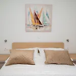 Vila Beachfront House Miamore - 10 M From The Sea *