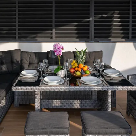 Beachfront House Miamore - 10 M From The Sea *