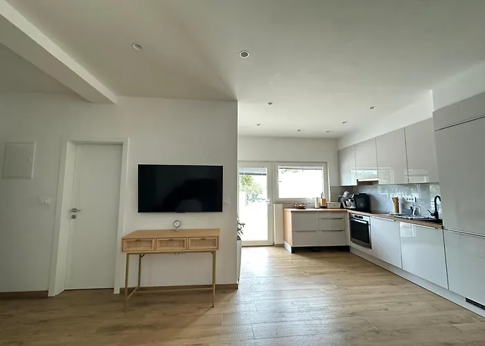 Beachfront House Miamore - 10 M From The Sea Villa *