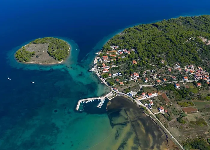 Villa Beachfront House Miamore - 10 M From The Sea *