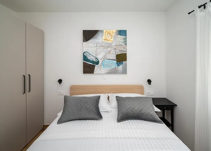 Beachfront House Miamore - 10 M From The Sea Villa *