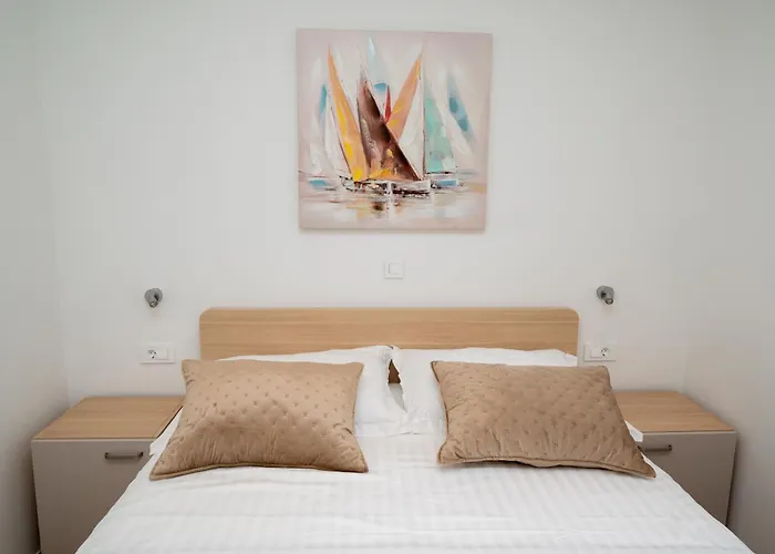 Villa Beachfront House Miamore - 10 M From The Sea *